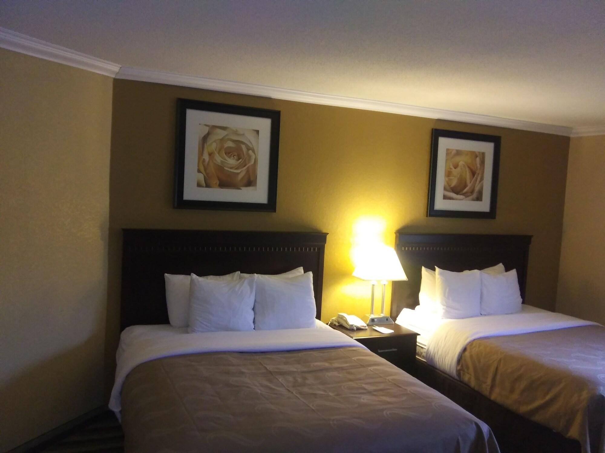 Quality Inn And Suites Fairgrounds - Syracuse Seneca Knolls Eksteriør billede