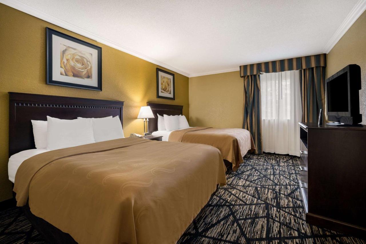 Quality Inn And Suites Fairgrounds - Syracuse Seneca Knolls Eksteriør billede