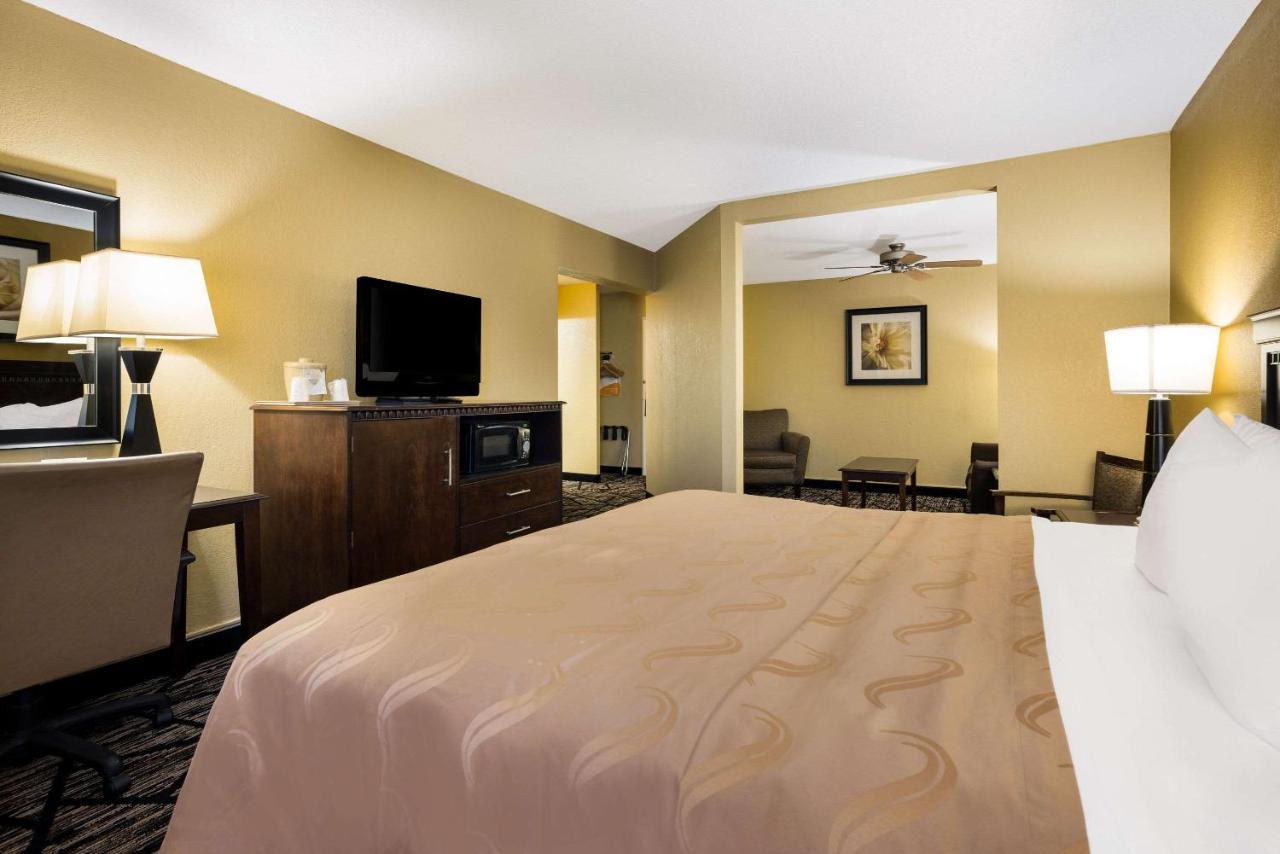 Quality Inn And Suites Fairgrounds - Syracuse Seneca Knolls Eksteriør billede