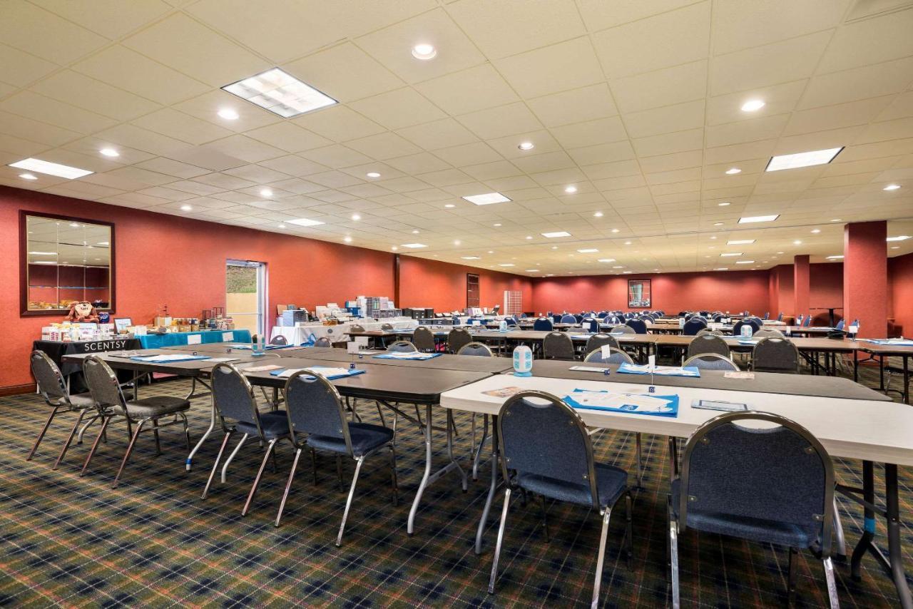 Quality Inn And Suites Fairgrounds - Syracuse Seneca Knolls Eksteriør billede