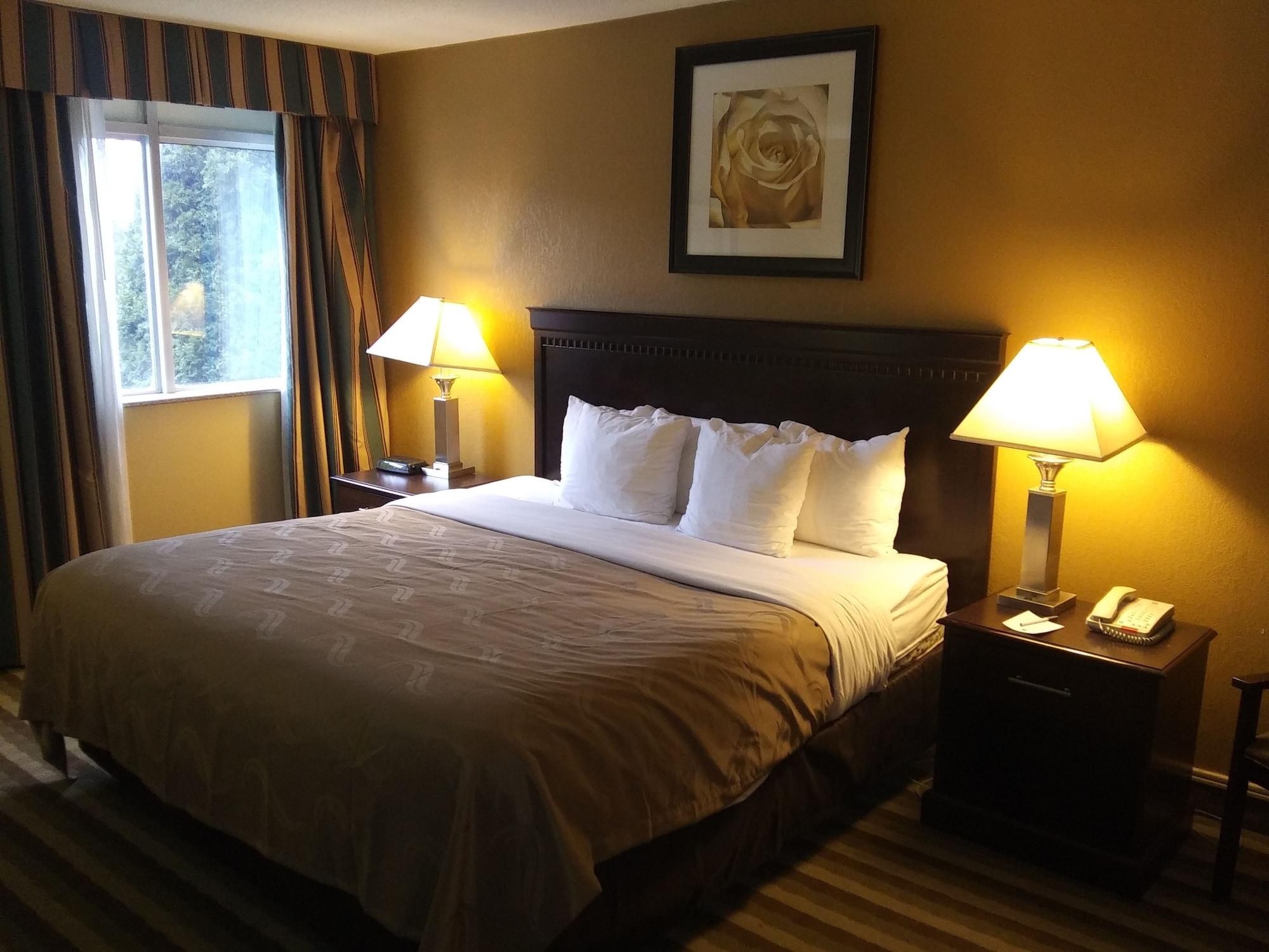 Quality Inn And Suites Fairgrounds - Syracuse Seneca Knolls Eksteriør billede